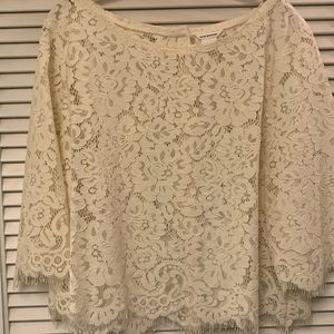 LACE TOP.  EXCELLENT CONDITION